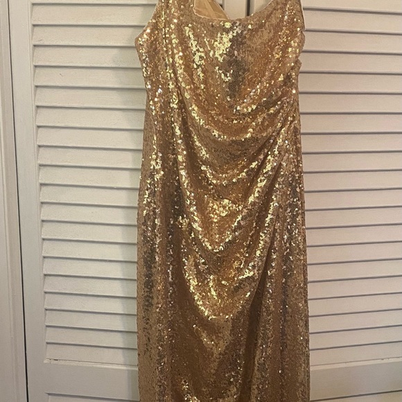 Jade Sequin Dress - Picture 4 of 4